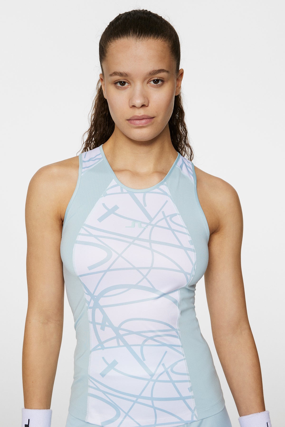 A055 COURT SWIRL WHITE M