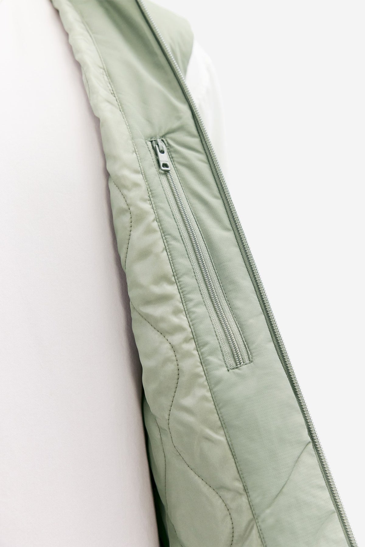546 SOFT GREEN