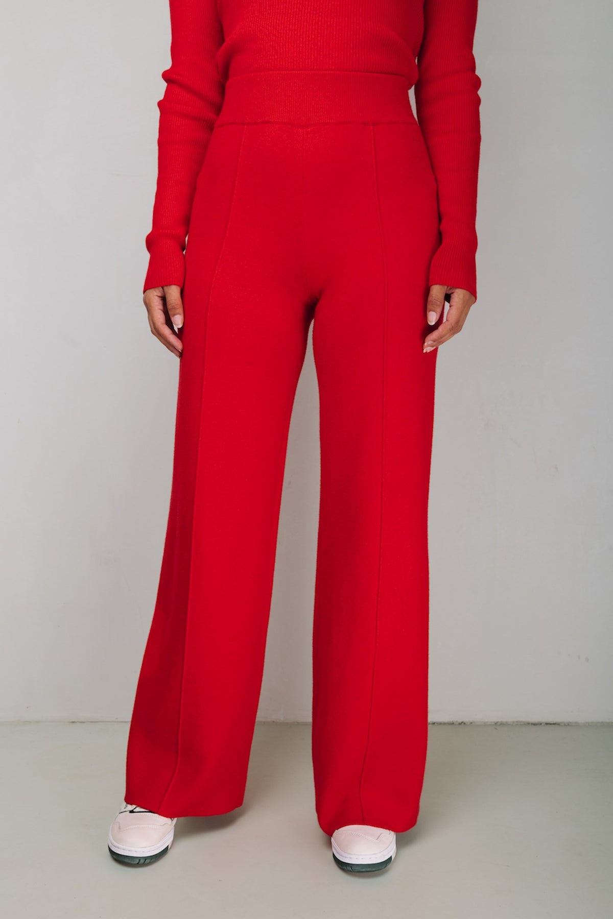 CHERRY RED