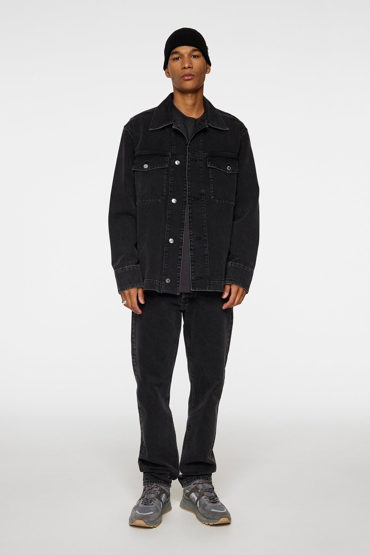 9999 BLACK 32