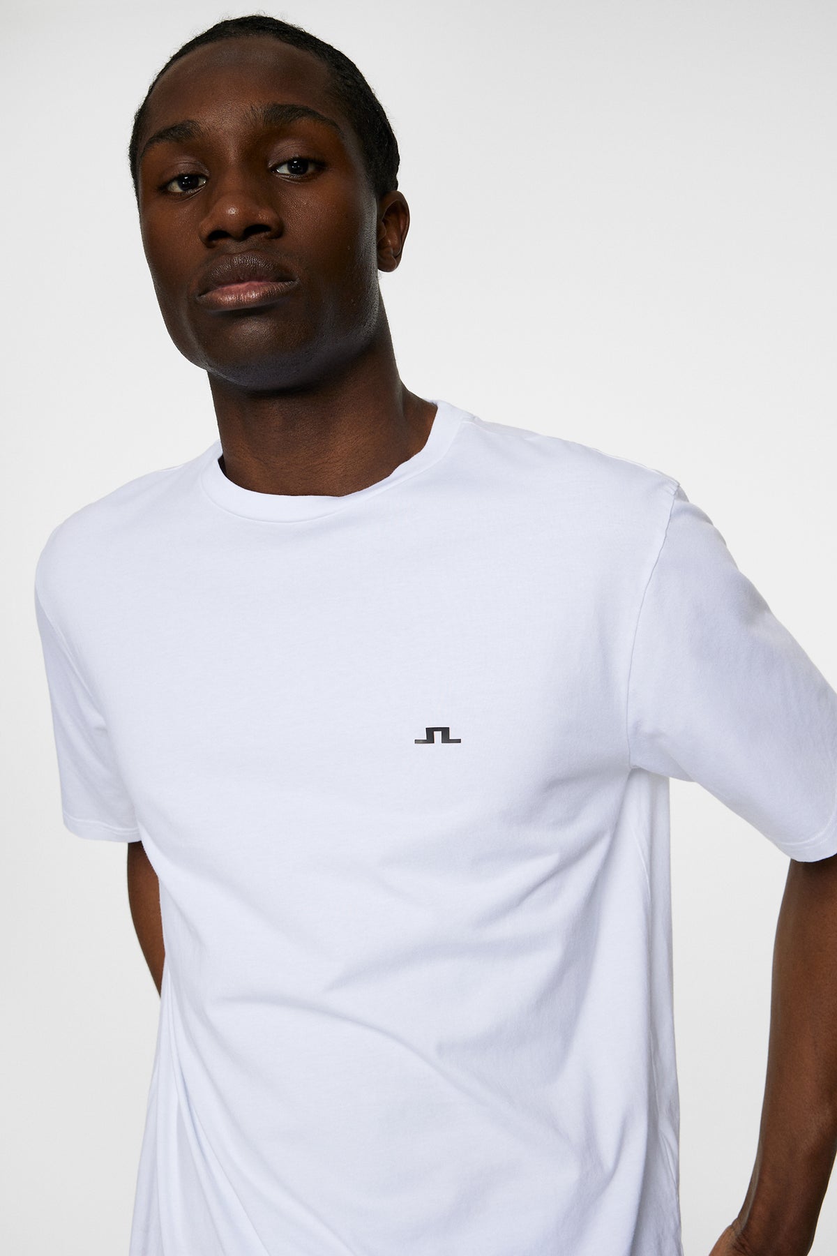 0000 WHITE