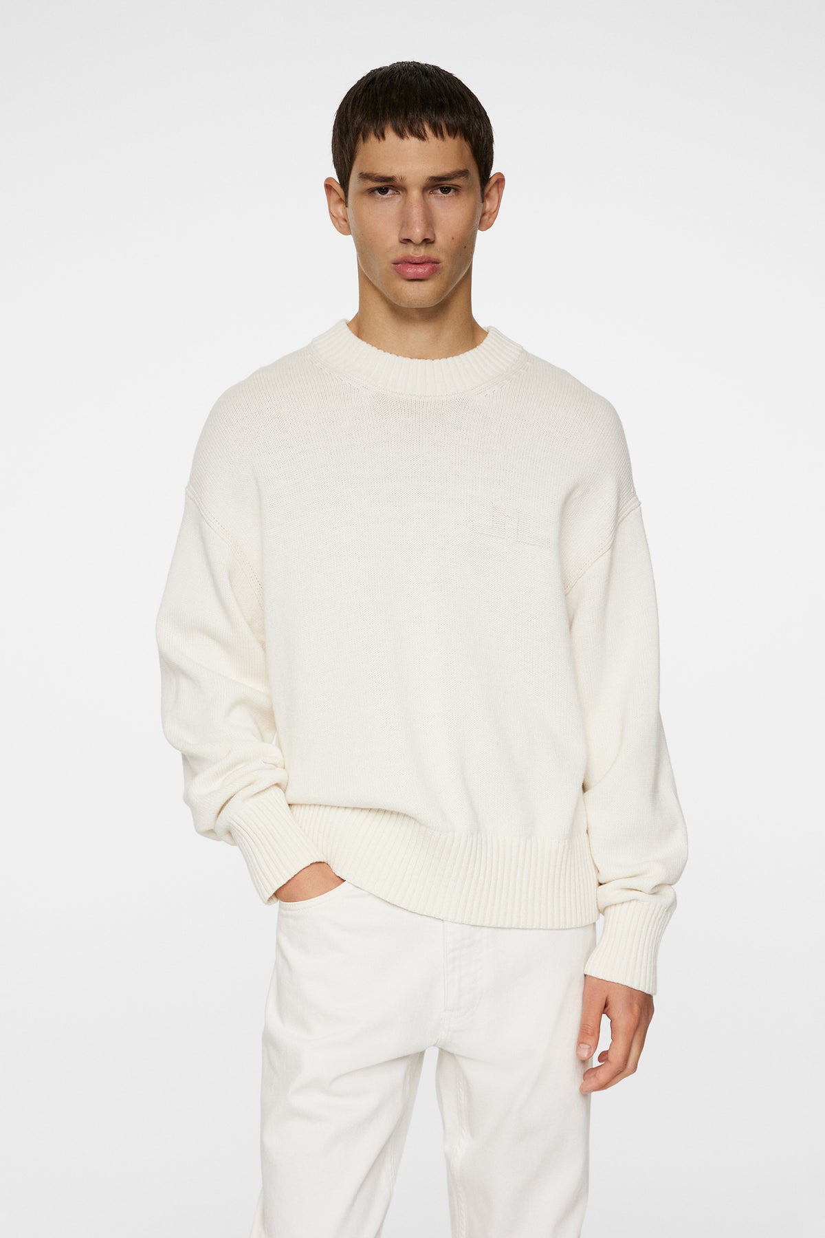 0000 WHITE