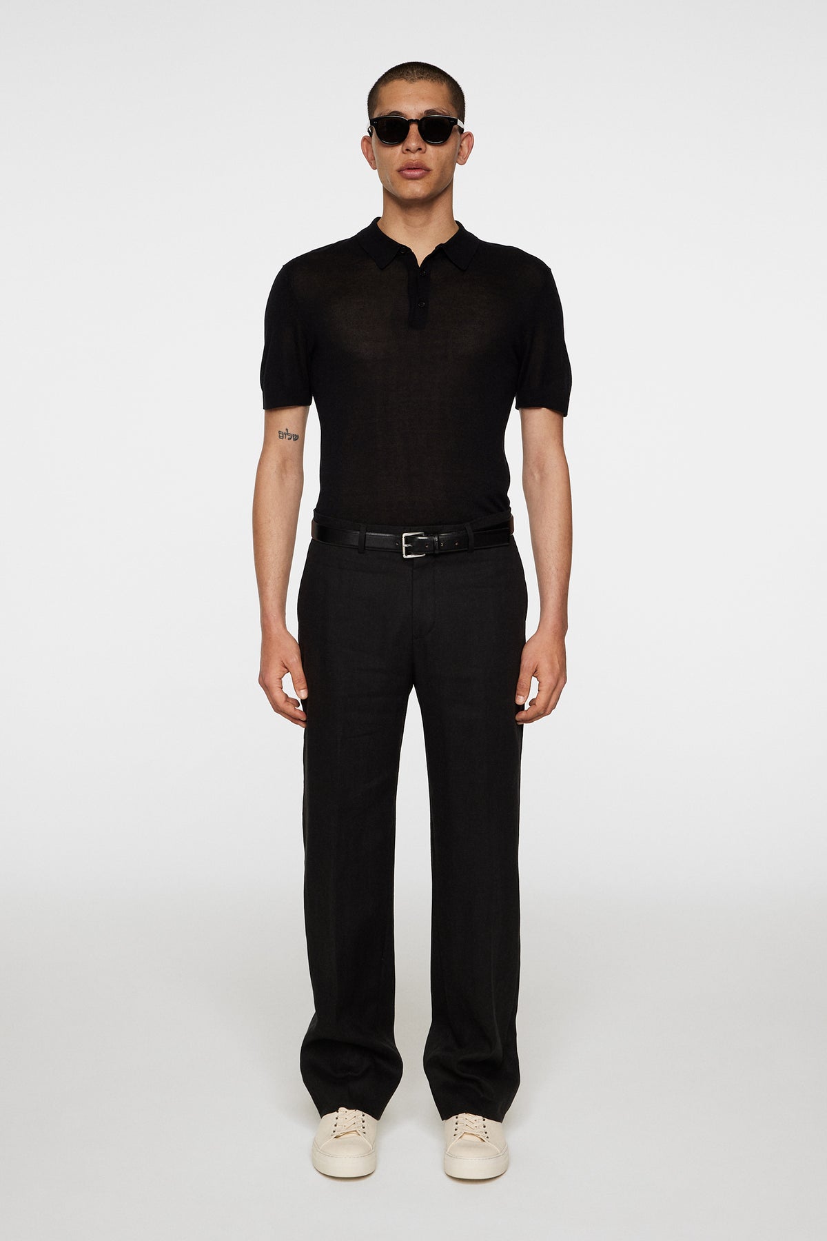 9999 BLACK