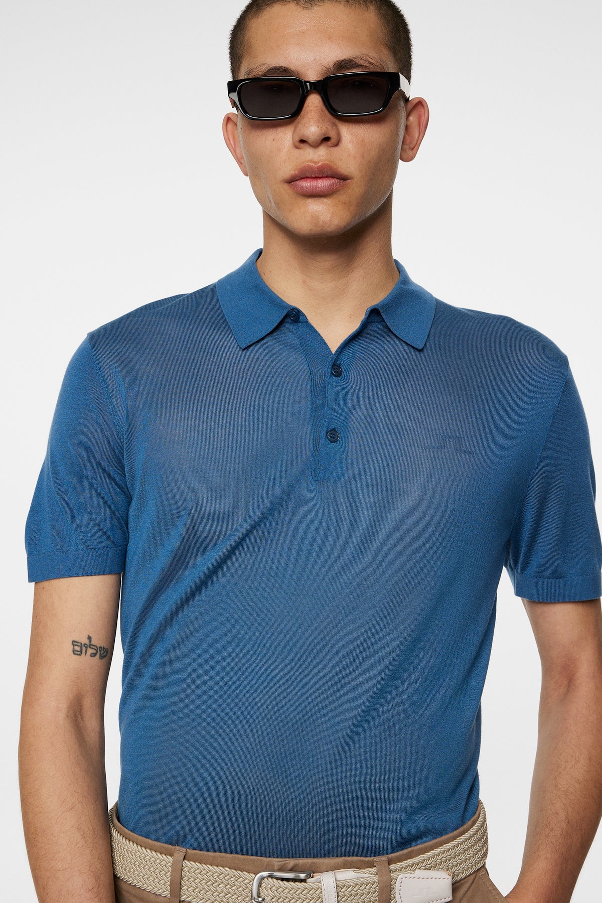 O565 DARK BLUE