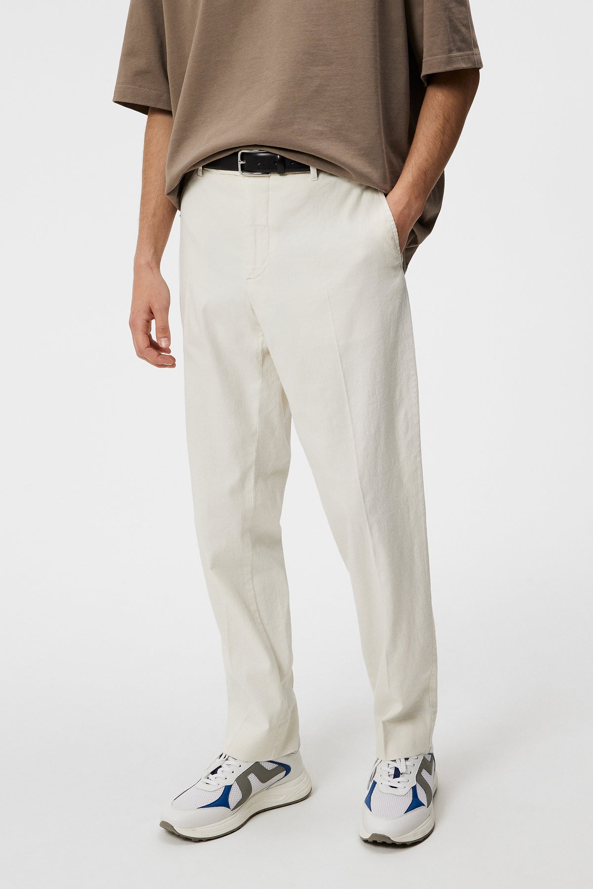 A003 CLOUD WHITE