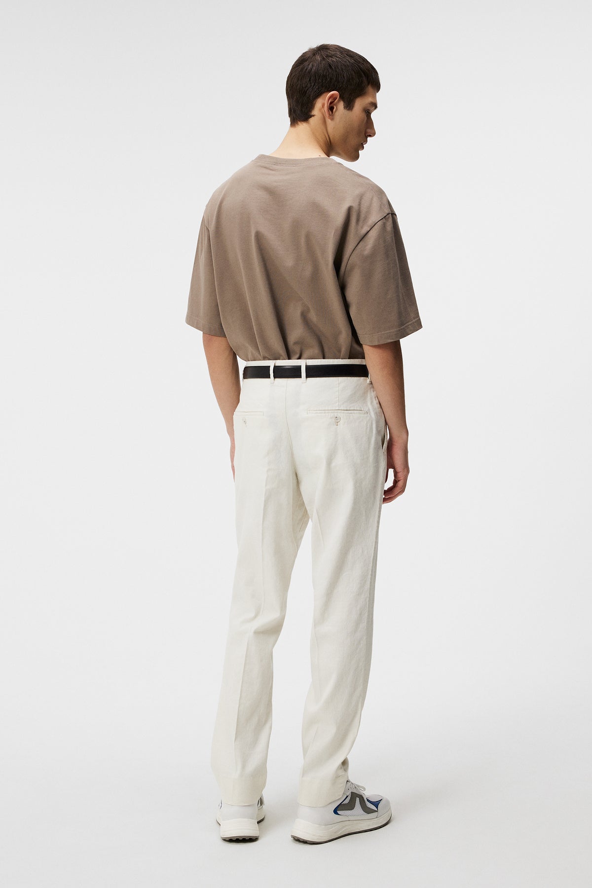 A003 CLOUD WHITE