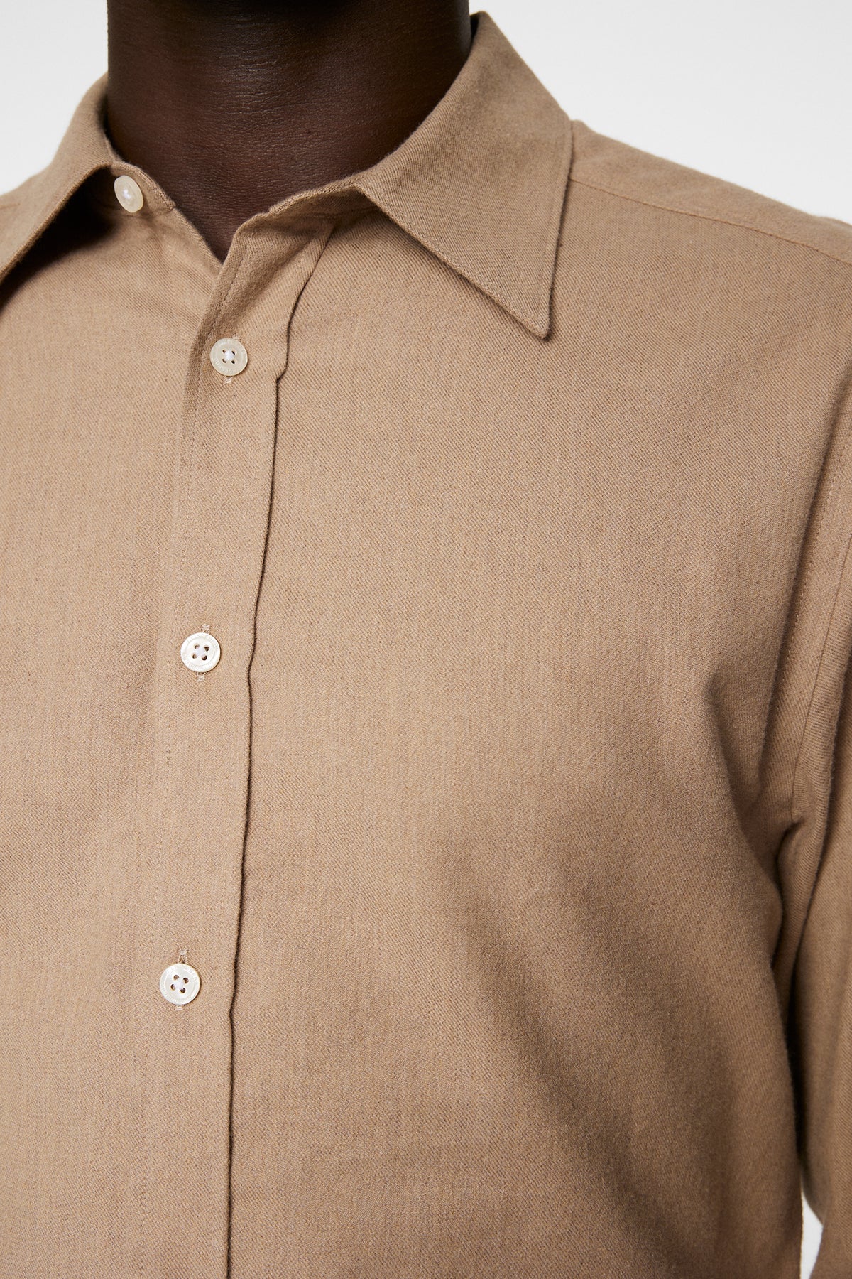 E116 TIGER BROWN