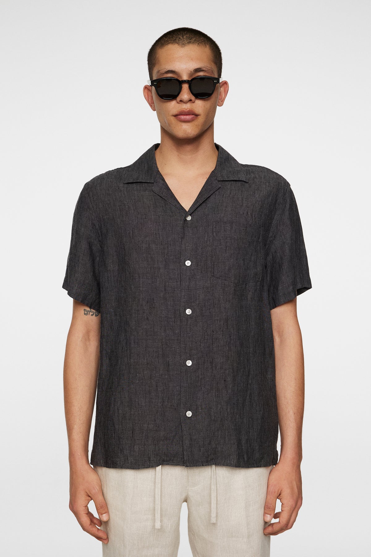 9999 BLACK