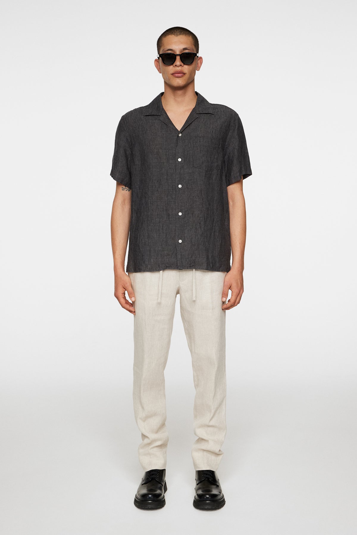 9999 BLACK