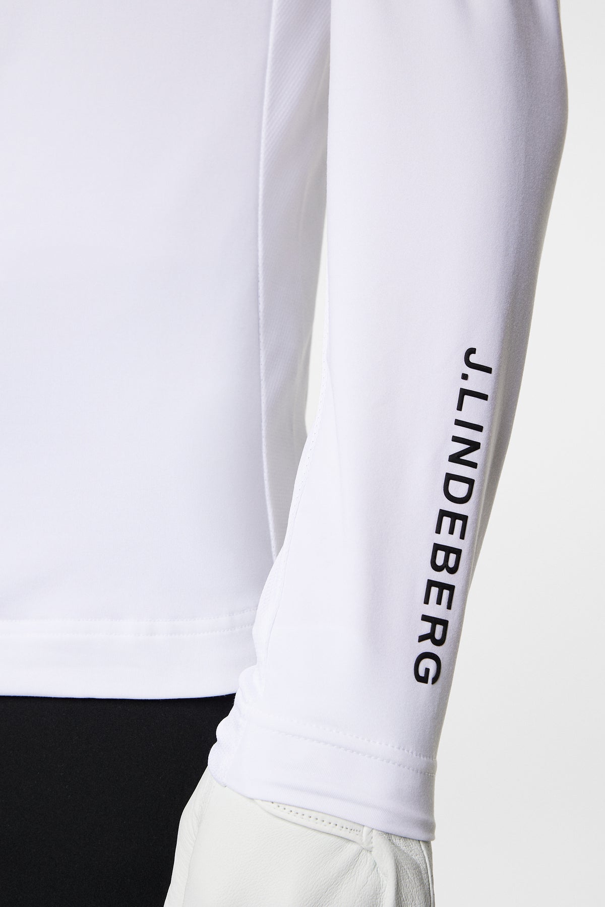 0000 WHITE