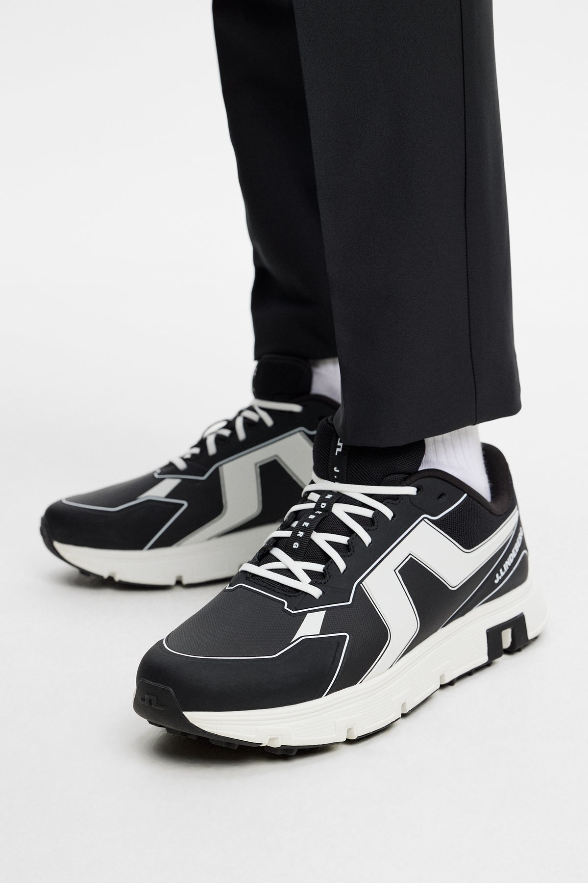 9999 BLACK