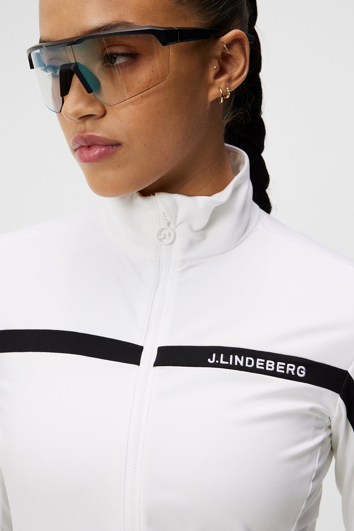 0000 WHITE