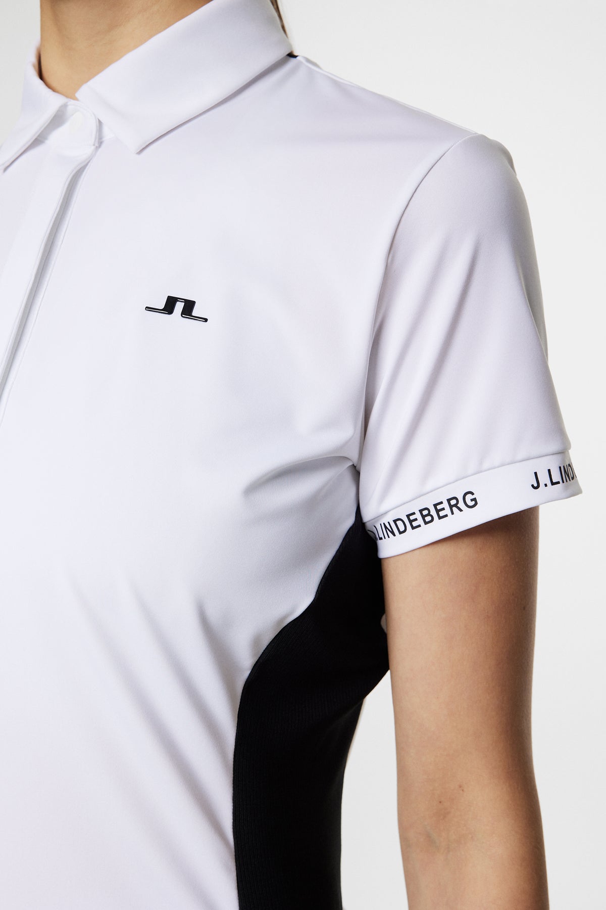 0000 WHITE