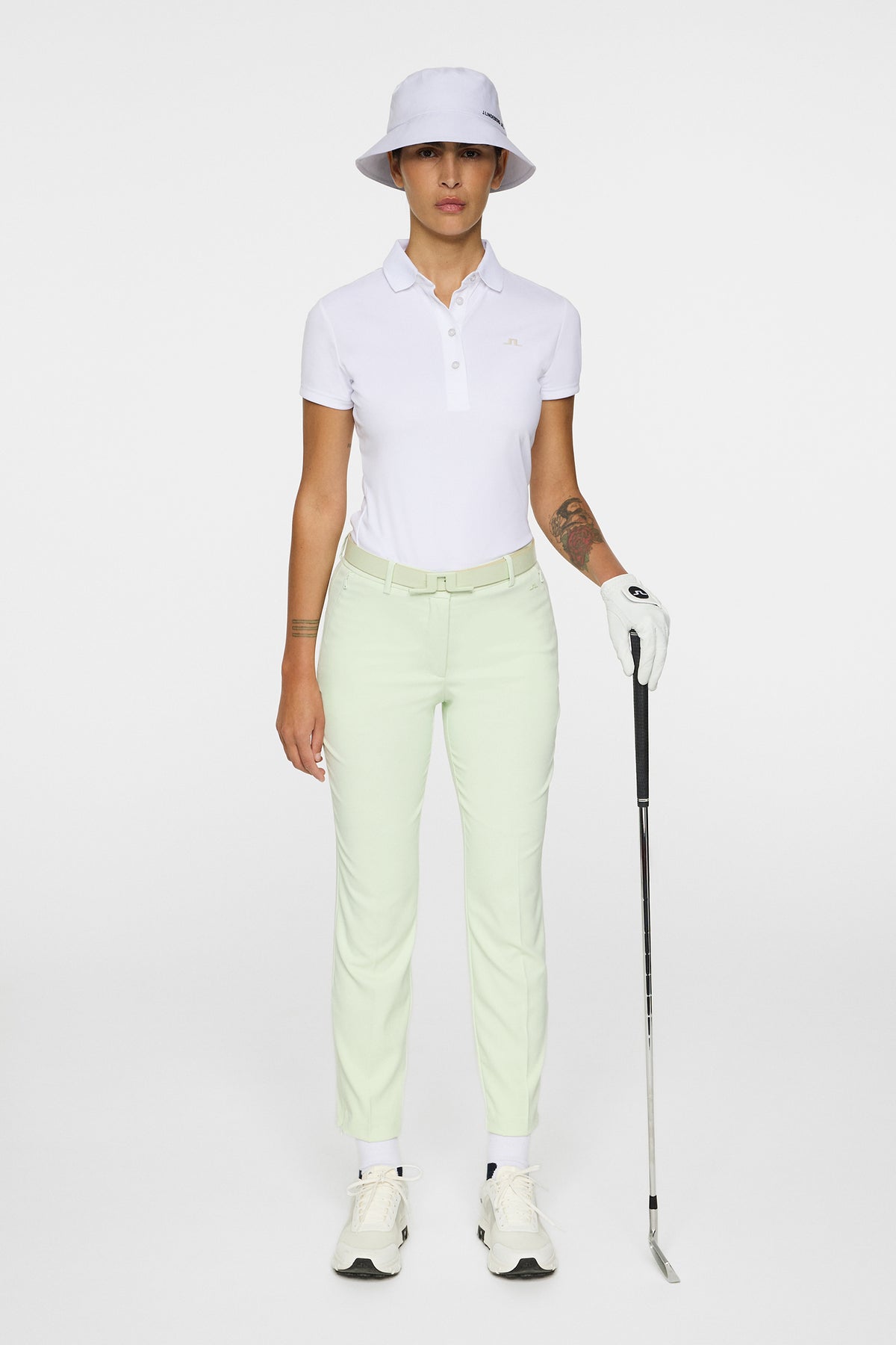 0000 WHITE