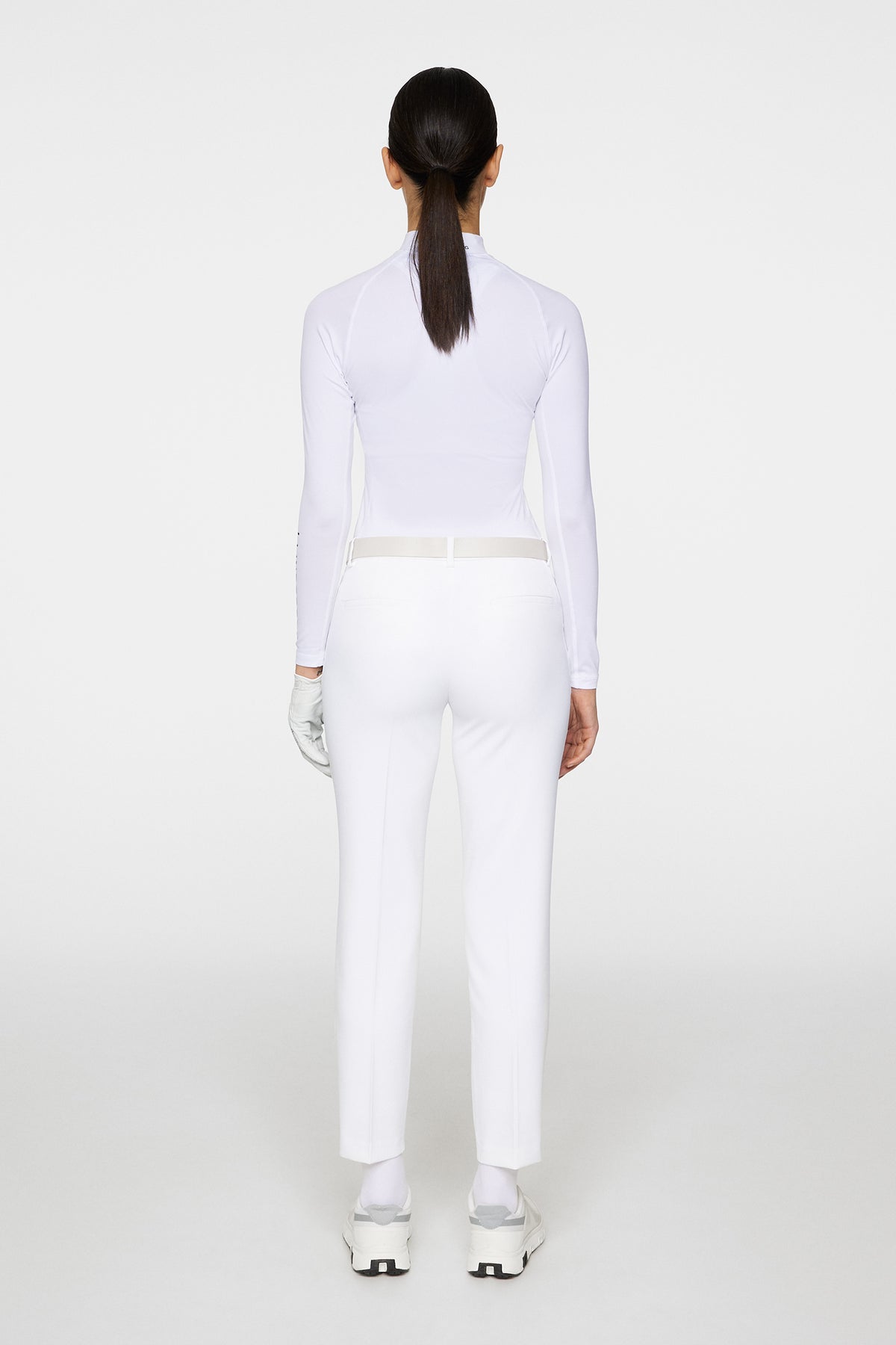 0000 WHITE