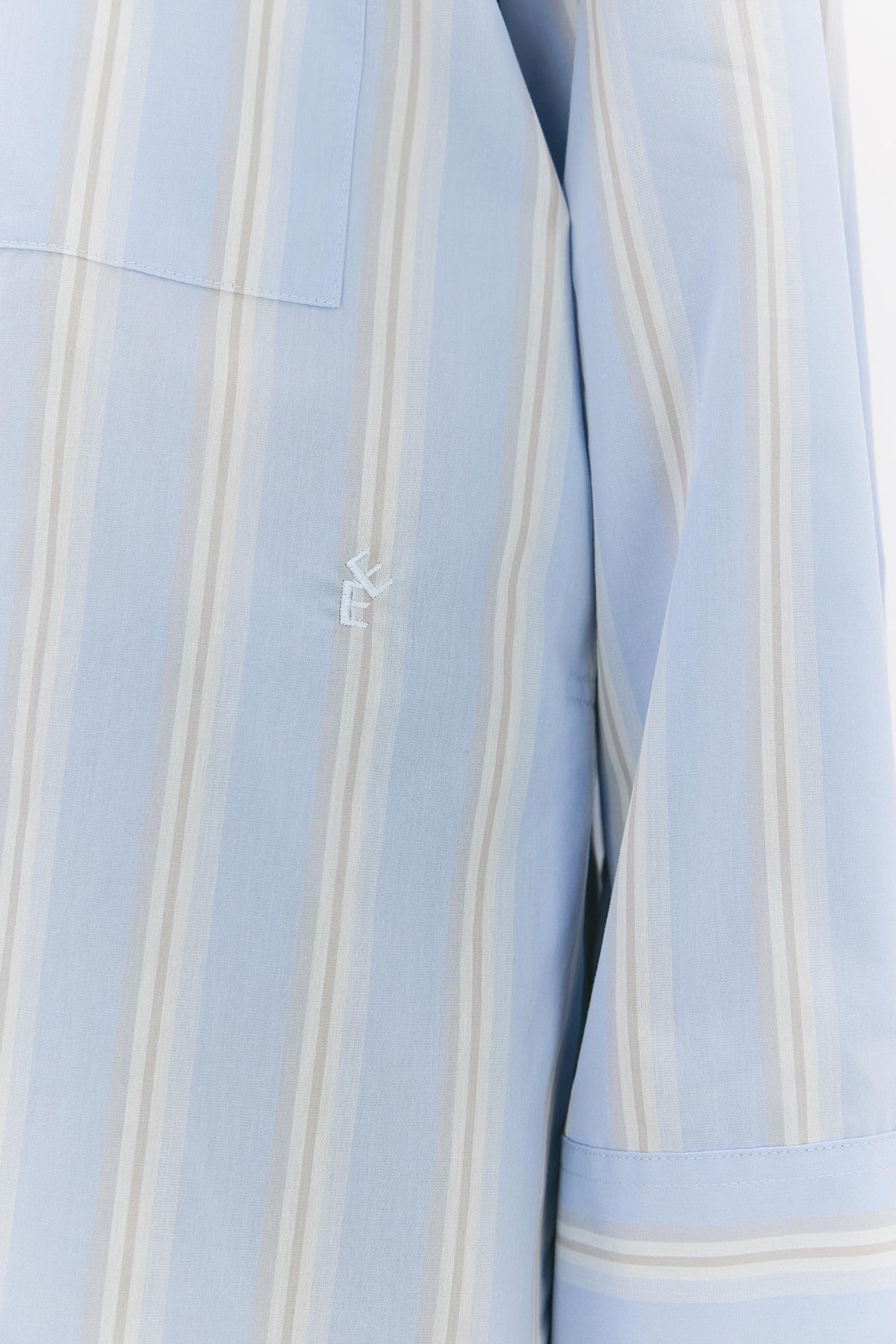 590 BLUE STRIPE