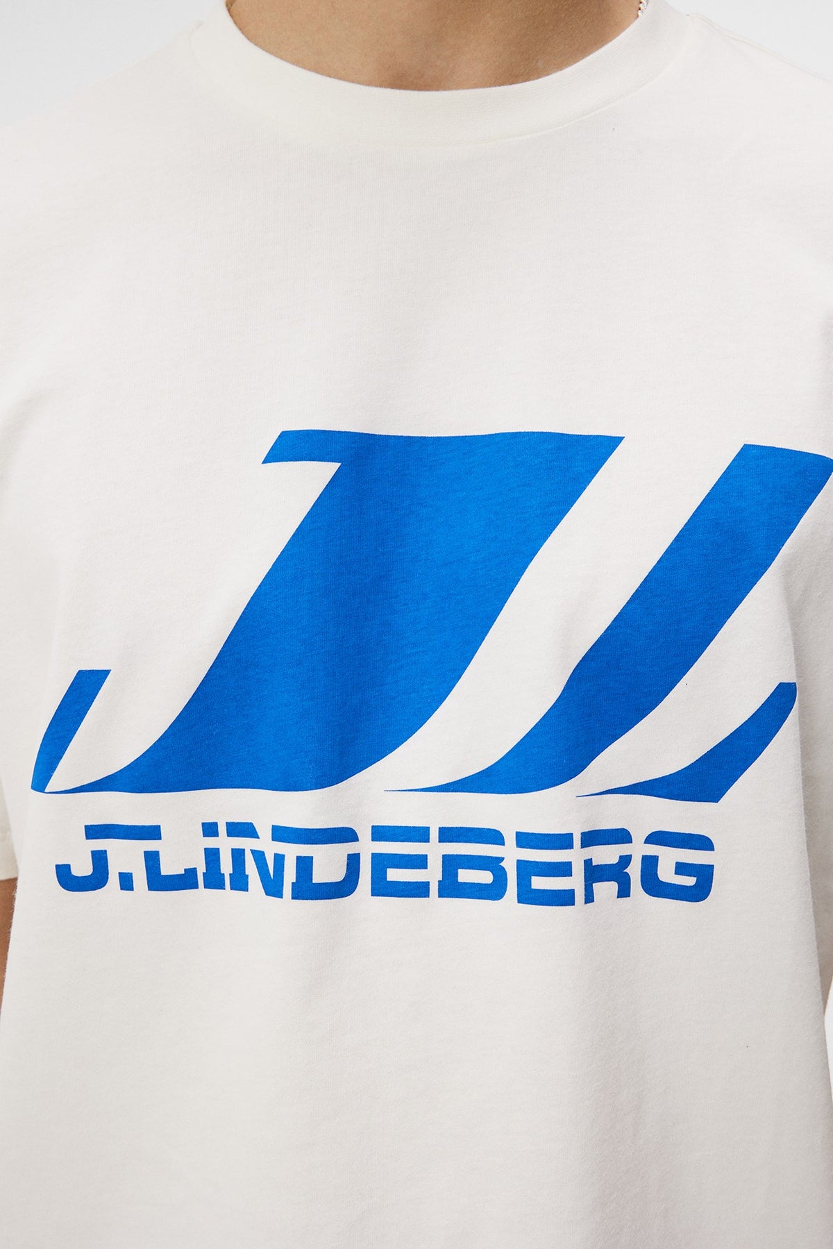 A003 CLOUD WHITE