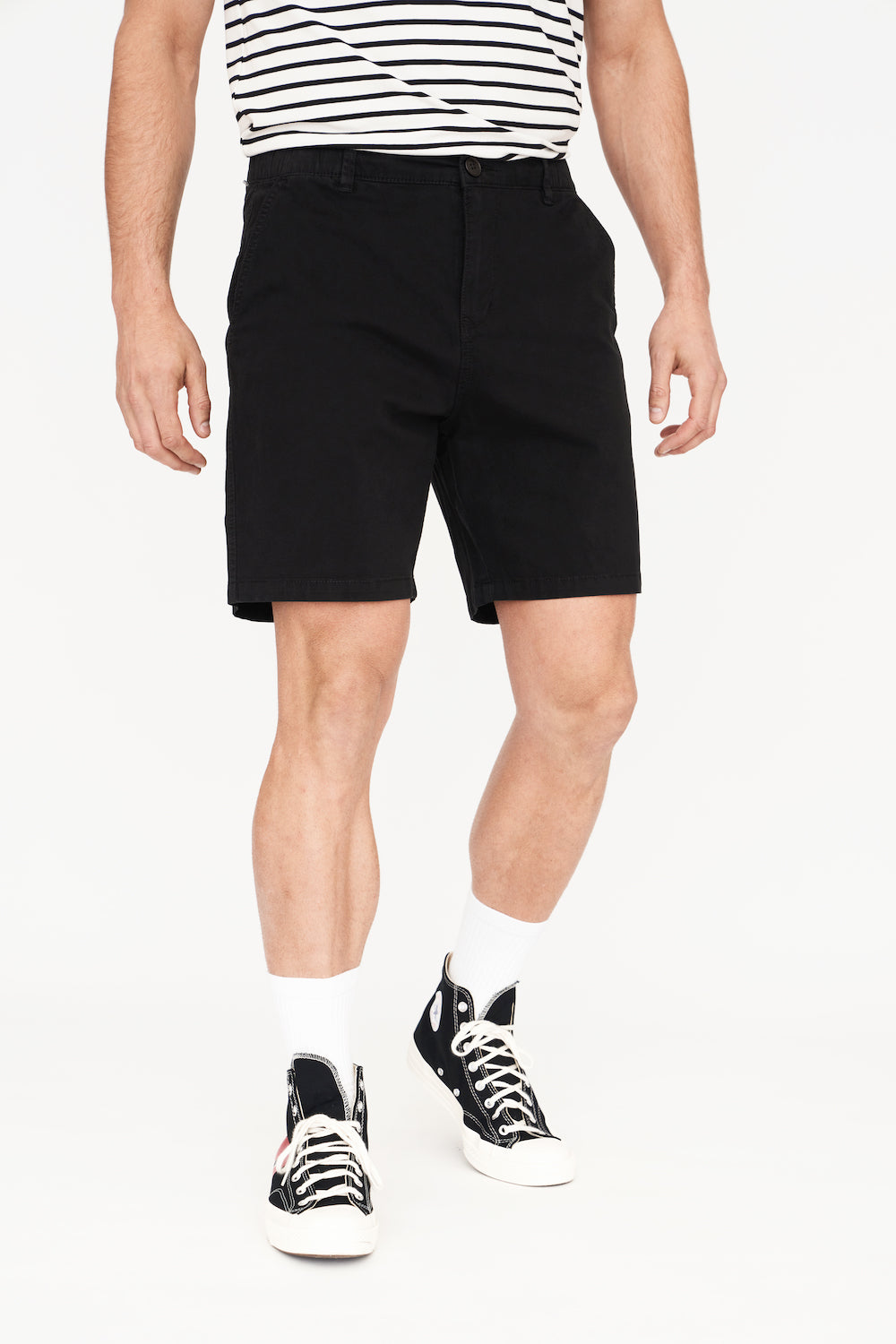 9 - BLACK