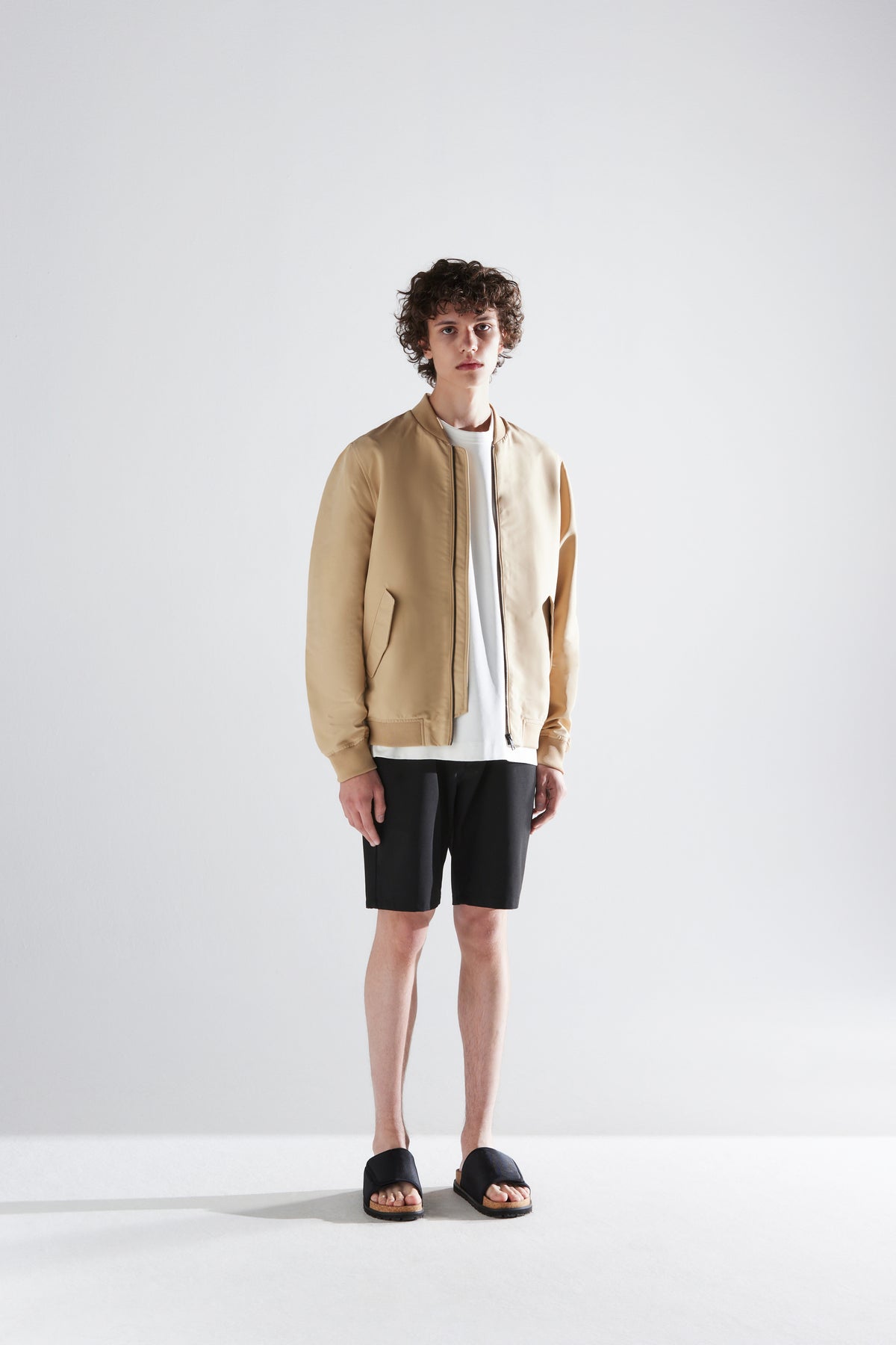 134 KHAKI