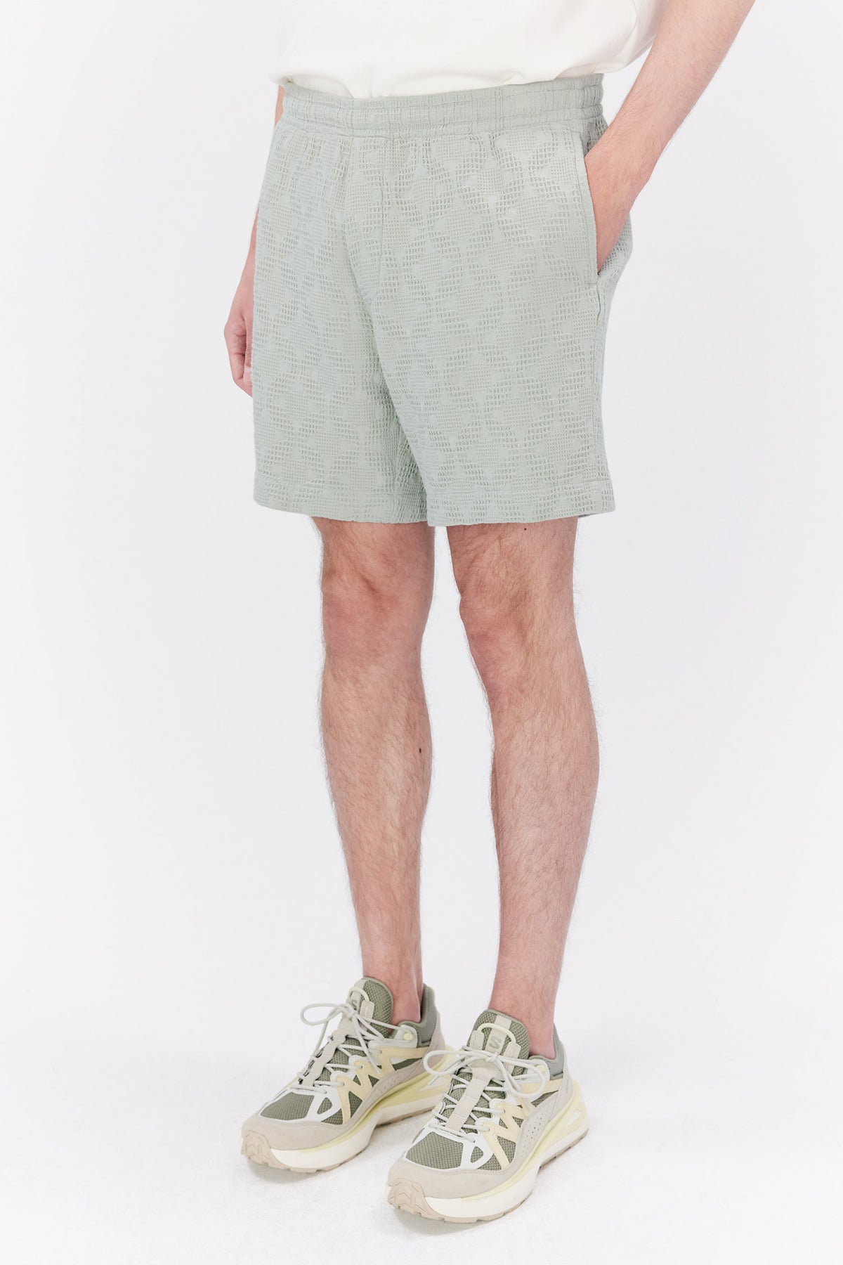 083 SEA FOAM