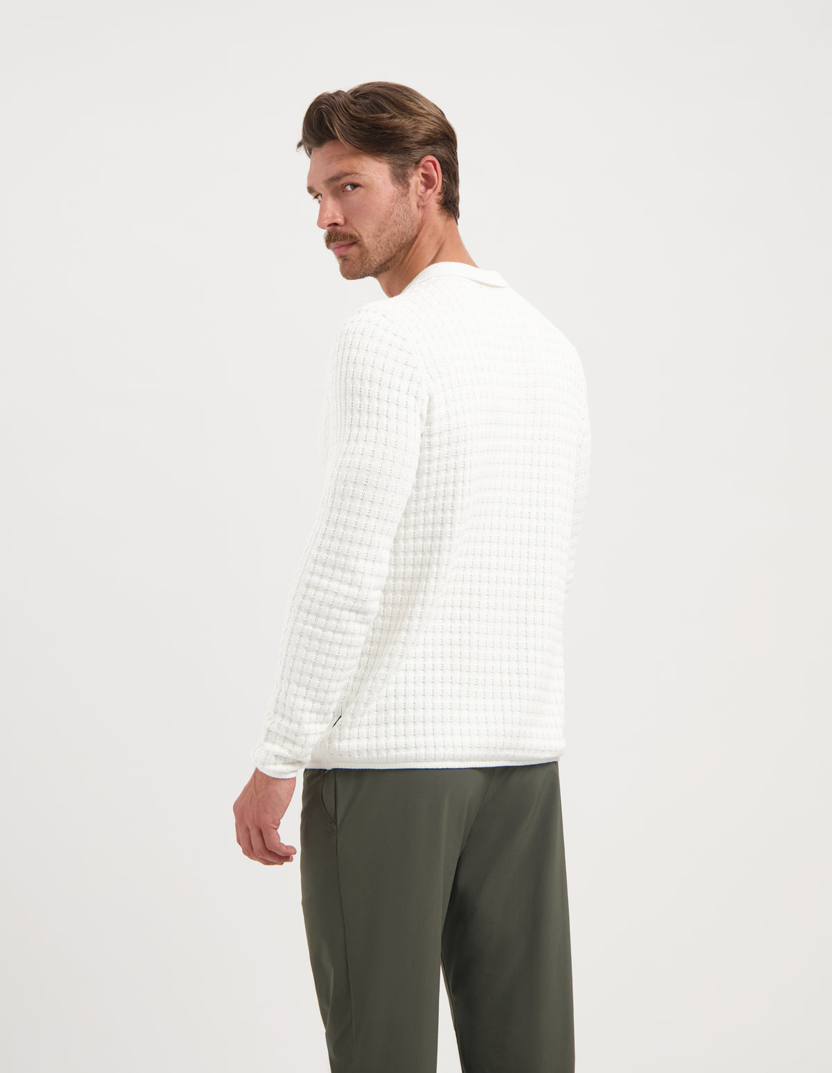 10000 WHITE