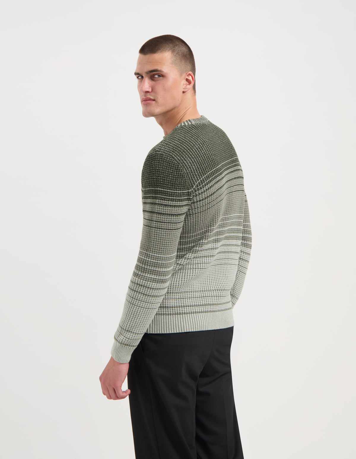 60027 DEEP FOREST GREEN