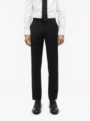 050 BLACK REGULAR