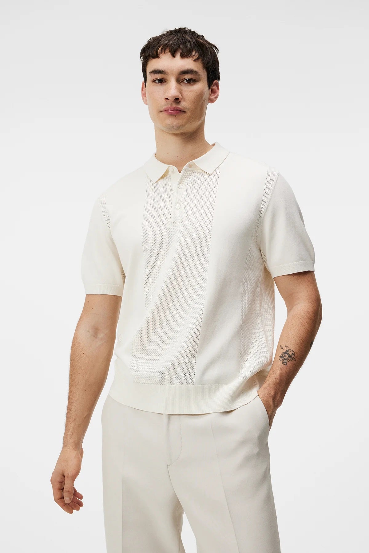 A003 CLOUD WHITE