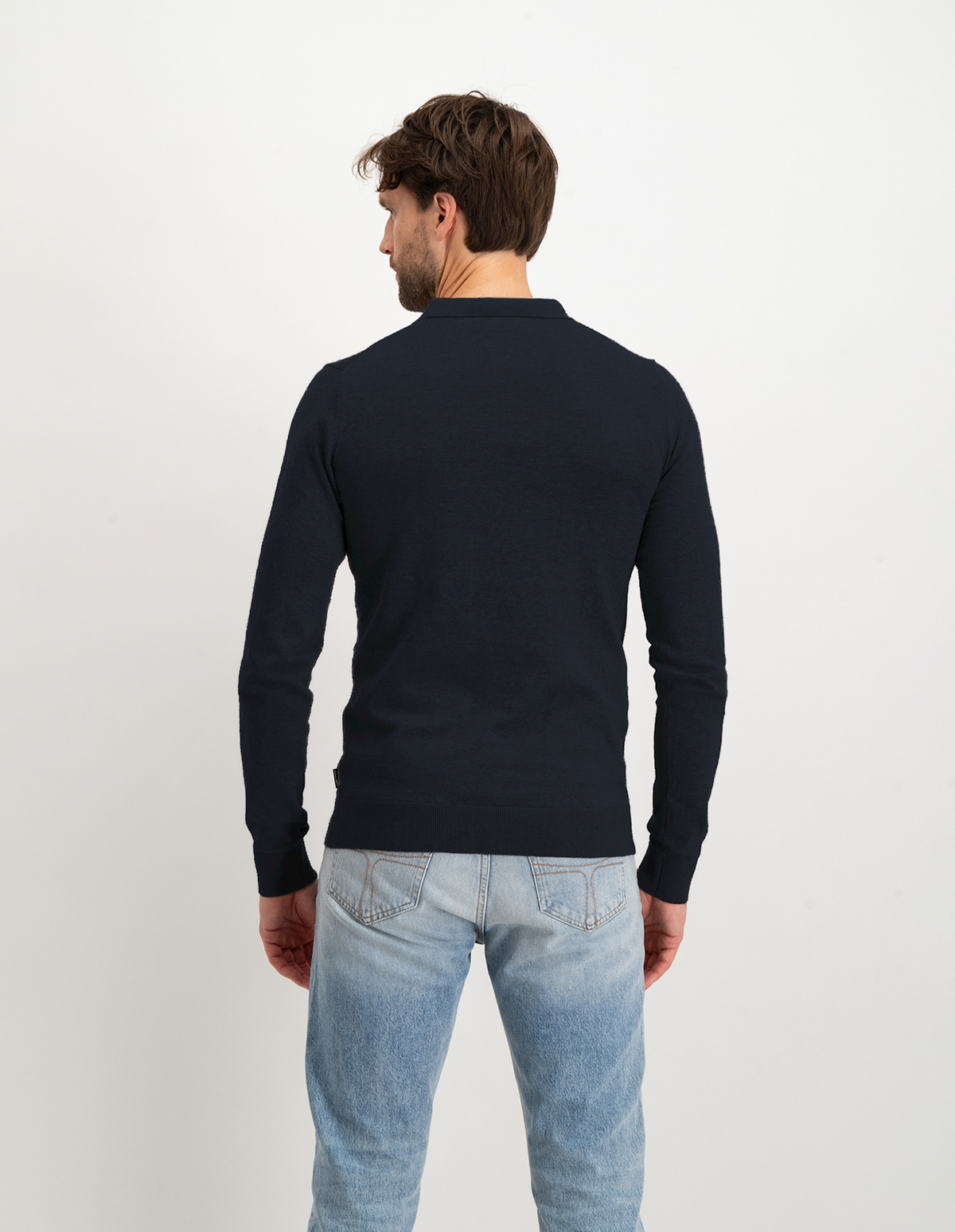 DARK NAVY