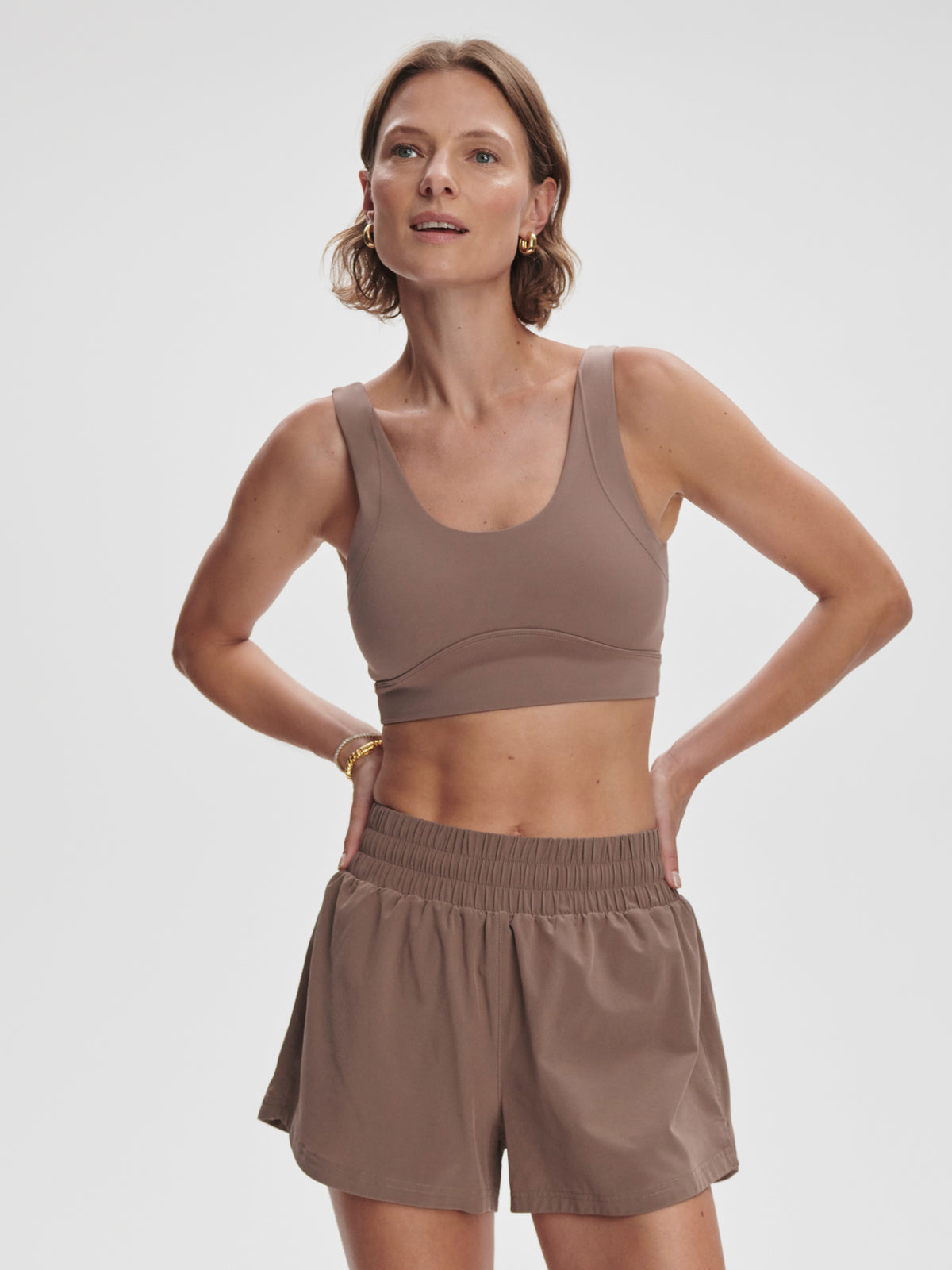 DEEP TAUPE