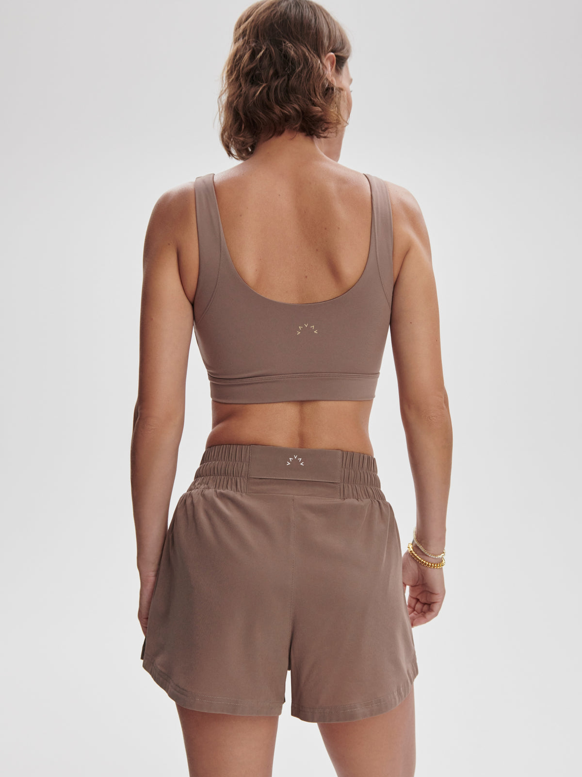 DEEP TAUPE