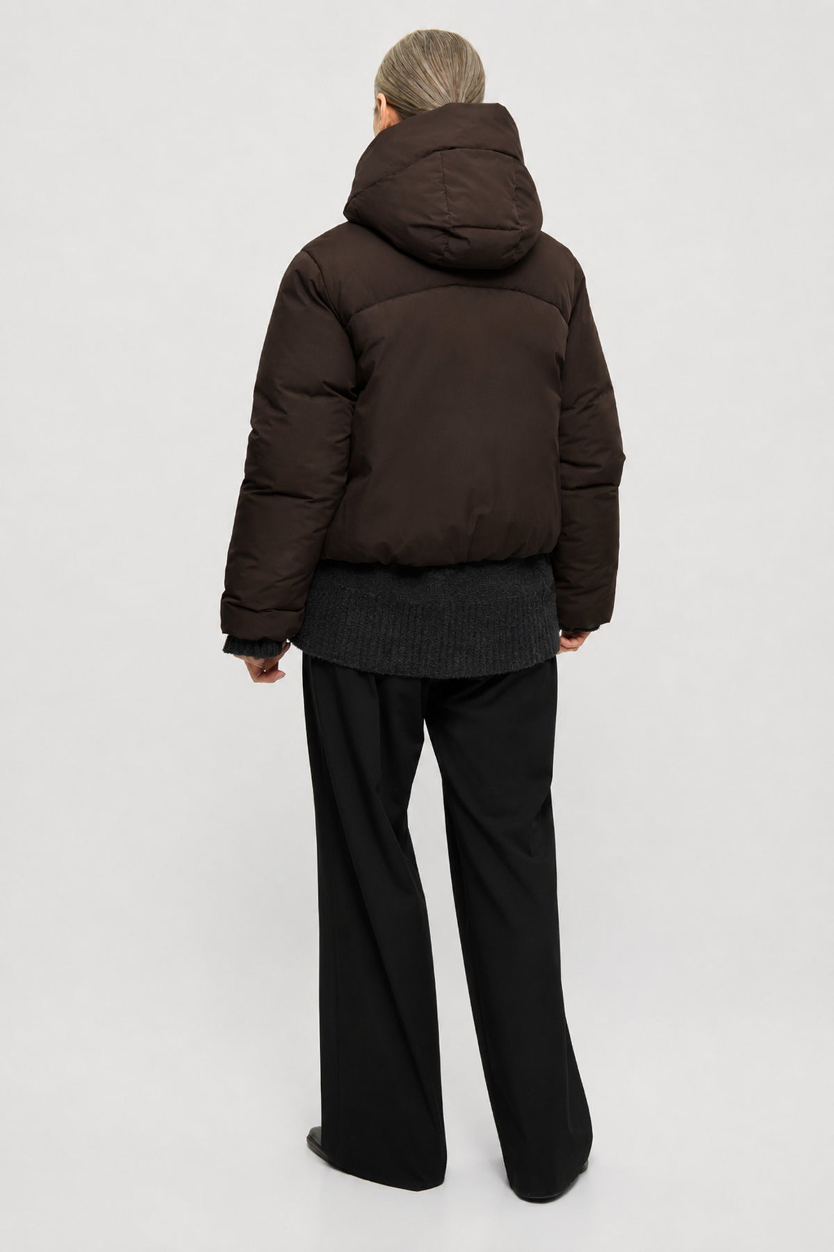 444 DARKEST BROWN