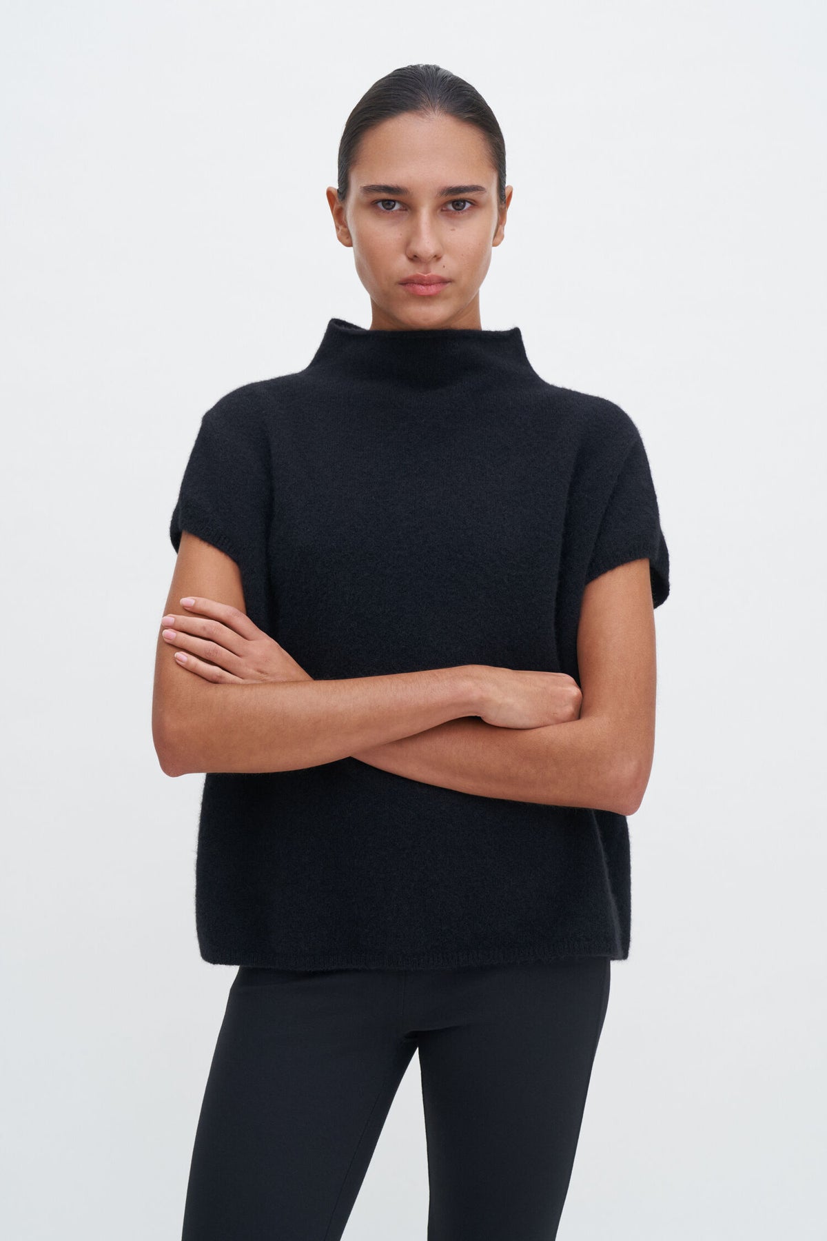 1433 BLACK