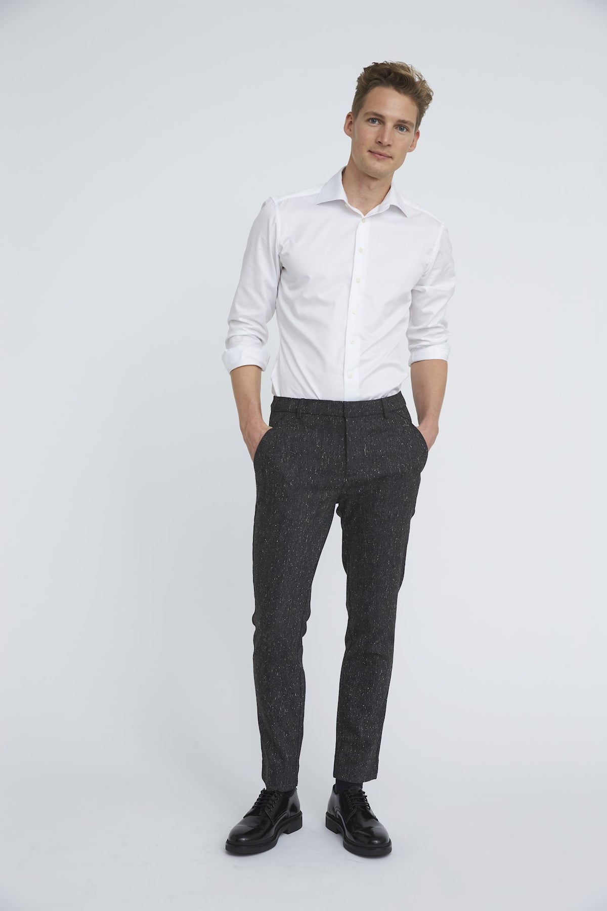 02395  SPECKLED CHARCOAL